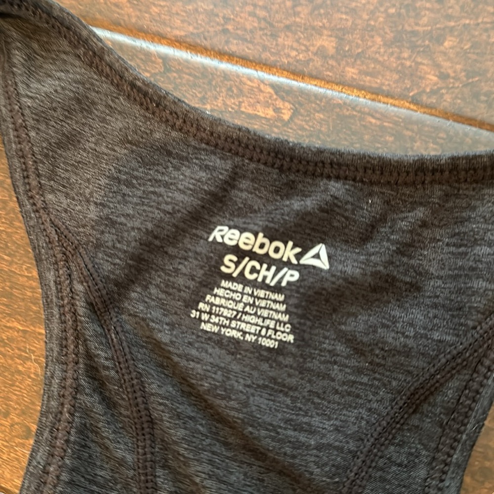 Reebok workout tank and copped leggings set size s